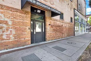 310 W Broughton St, Savannah, GA 31401 - Photo 24