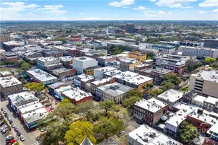310 W Broughton St, Savannah, GA 31401 - Photo 32