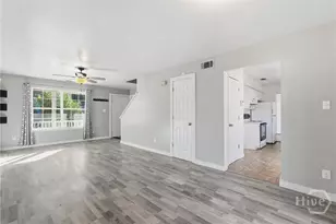 8 Larchmont Ct, Savannah, GA 31419 - Photo 2