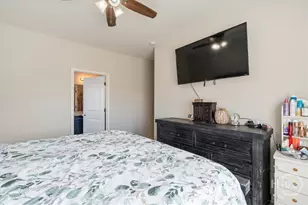 140 Mattie Belle Davis St, Ellabell, GA 31308 - Photo 10