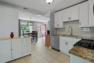 26 Arthur Cir, Savannah, GA 31406 - Photo 14