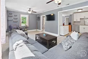 26 Arthur Cir, Savannah, GA 31406 - Photo 16