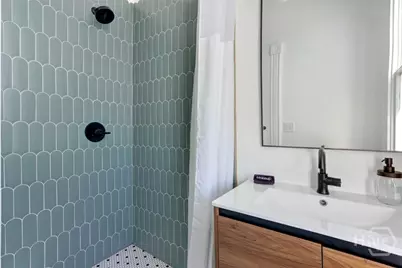 315 W Hall Street, Savannah, GA 31401 - Photo 32