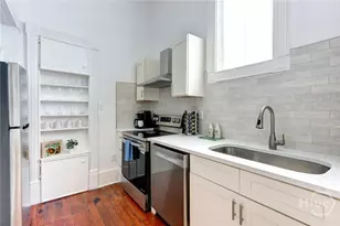 315 W Hall St, Savannah, GA 31401 - Photo 22
