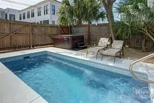 315 W Hall St, Savannah, GA 31401 - Photo 10