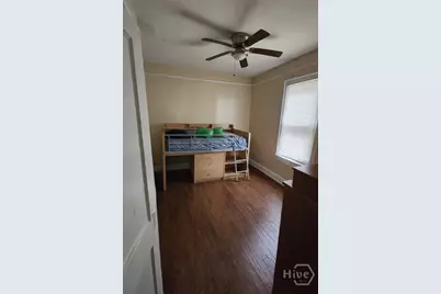 928 W Victory Drive, Savannah, GA 31415 - Photo 12