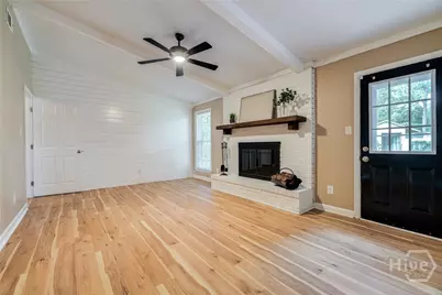 322 Suncrest Boulevard, Savannah, GA 31410 - Photo 4
