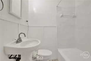 404 E 57th St, Savannah, GA 31405 - Photo 24