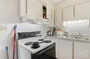 1532 Eleanor St, Savannah, GA 31415 - Photo 8