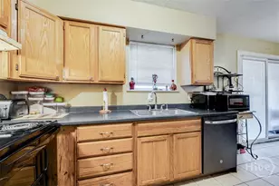 204 Whitehall Ave, Rincon, GA 31326 - Photo 16