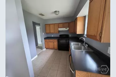 204 Whitehall Avenue, Rincon, GA 31326 - Photo 10