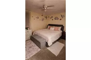 231 Holiday Cir, Savannah, GA 31419 - Photo 6