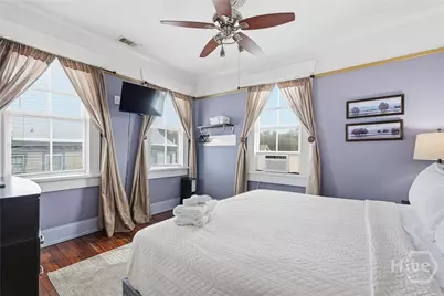 509 E York Street, Savannah, GA 31401 - Photo 30