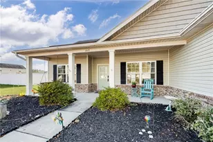109 Pin Drop Dr, Guyton, GA 31312 - Photo 2