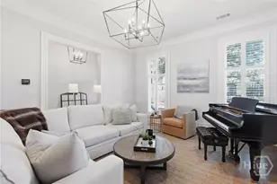 114 W Liberty St, Savannah, GA 31401 - Photo 8