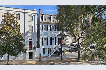 114 W Liberty Street, Savannah, GA 31401 - Photo 2