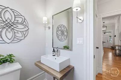 114 W Liberty Street, Savannah, GA 31401 - Photo 18
