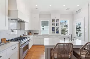 114 W Liberty St, Savannah, GA 31401 - Photo 14