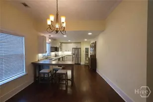 602 E 34th St, Savannah, GA 31401 - Photo 2