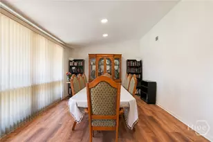 506 McLaws St, Savannah, GA 31405 - Photo 4