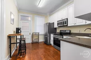 733 E Henry St, Savannah, GA 31401 - Photo 12