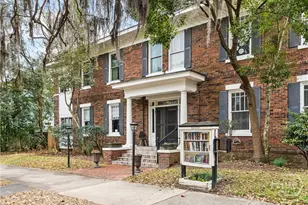 733 E Henry St, Savannah, GA 31401 - Photo 1