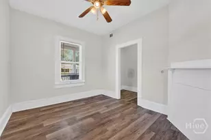 1605 Grove St, Savannah, GA 31401 - Photo 12