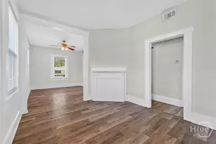 1605 Grove St, Savannah, GA 31401 - Photo 10