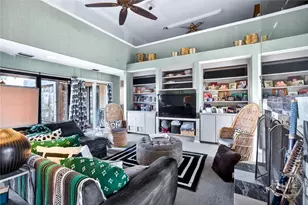 102 Stuart St, Savannah, GA 31405 - Photo 8