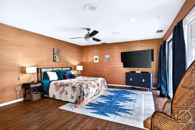 102 Stuart Street, Savannah, GA 31405 - Photo 24
