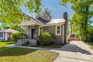 1317 E 32nd St, Savannah, GA 31404 - Photo 2