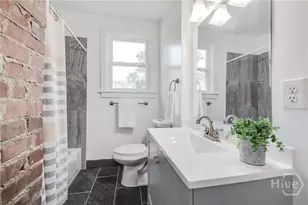 1317 E 32nd St, Savannah, GA 31404 - Photo 26