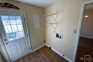 455 Mall Blvd, Savannah, GA 31406 - Photo 10