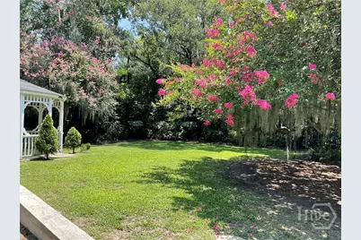 920 E Victory Drive, Savannah, GA 31405 - Photo 26