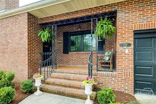 719 E 55th St, Savannah, GA 31405 - Photo 4
