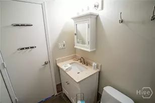 110 Barnard St, Savannah, GA 31401 - Photo 24
