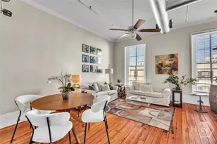 105 Whitaker St, Savannah, GA 31401 - Photo 8