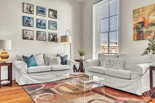 105 Whitaker St, Savannah, GA 31401 - Photo 12
