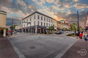 105 Whitaker St, Savannah, GA 31401 - Photo 24