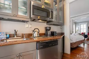 201 W Liberty St, Savannah, GA 31401 - Photo 10
