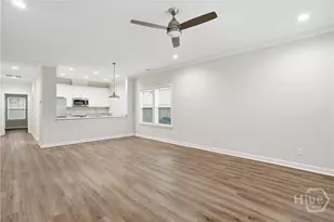 33 Travis St, Savannah, GA 31406 - Photo 4