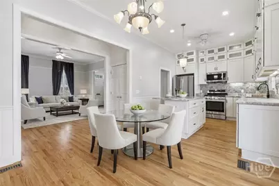 536 E Harris Street, Savannah, GA 31401 - Photo 8