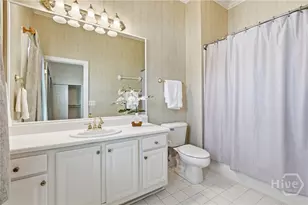 536 E Harris St, Savannah, GA 31401 - Photo 18