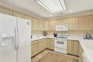 2902 River Dr, Savannah, GA 31404 - Photo 8