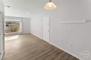 604 W Tietgen St, Pooler, GA 31322 - Photo 6