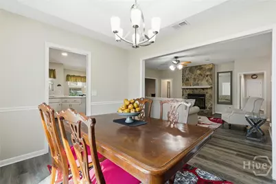 915 Mandarin Drive, Hinesville, GA 31313 - Photo 10