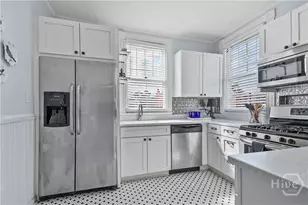 501 E Bolton St, Savannah, GA 31401 - Photo 46