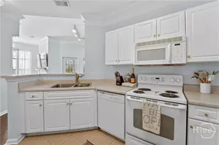 2136 Whitemarsh Way, Savannah, GA 31410 - Photo 8