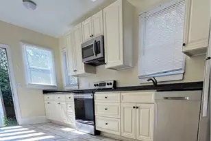 1115 E 32nd St, Savannah, GA 31404 - Photo 8