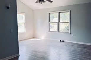 657 W 34th St, Savannah, GA 31415 - Photo 4